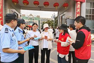 记者批加纳乔：忙着让别人闭嘴球队却小组垫底出局，没学到教训